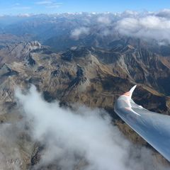 Flugwegposition um 11:44:23: Aufgenommen in der Nähe von Innsbruck, Österreich in 559 Meter